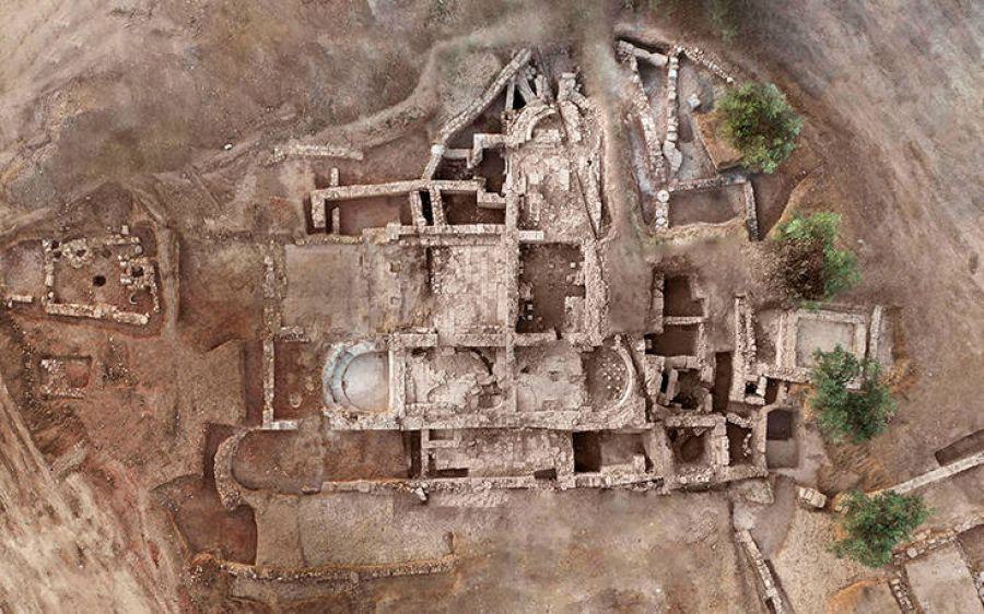 Εντυπωσιακά ευρήματα έφερε στο φως η αρχαιολογική έρευνα «Αρχαίας Τενέας» στο Χιλιομόδι Κορινθίας