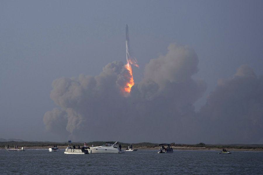 Εξερράγη ο πύραυλος Starship της SpaceX λίγο μετά την εκτόξευσή του