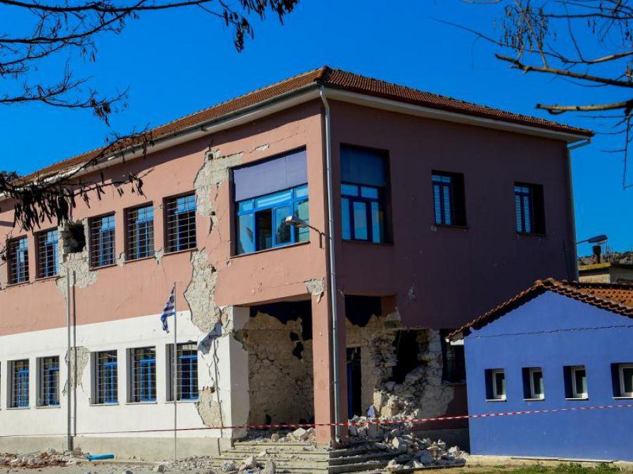 Θεσσαλία: Μη κατοικήσιμα 898 σπίτια στις σεισμόπληκτες περιοχές
