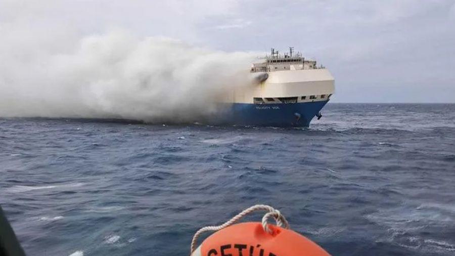 Τουρκία: Βύθιση φορτηγού πλοίου ανοικτά της Αττάλειας - Αγνοείται η τύχη οκτώ ναυτικών